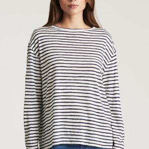 BOAT NECK LONG SLEEVE T-SHIRT IN NAVY BLAZER STRIPE