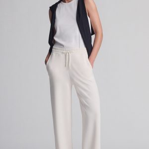 SPORTY LUXE TENCEL™ PANTS IN COCONUT MILK
